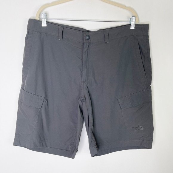 North Face Hiking Cargo Shorts Mens Size 38 Gray - Picture 2 of 10